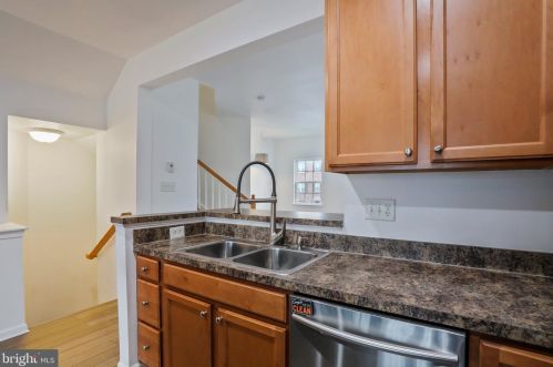 23 Tidewater Ter, Falling Waters WV  25419-4366 exterior