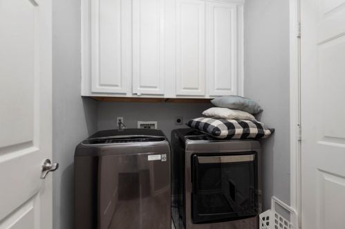 6418 Cyn Pointe Ln, Richmond TX 77469-6106 exterior