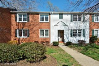 2831 Wakefield St, Arlington, VA 22206-1119
