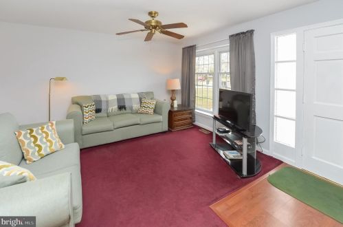 226 Nassau Dr, Haddonfield NJ exterior