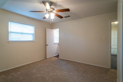 3406 Cheyenne St, Irving TX  75062-3013 exterior