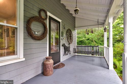 113 Elwyn Ave, Media, PA 19063-4702