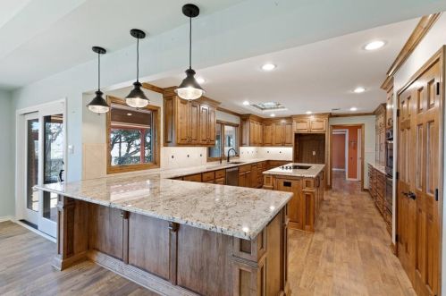 17 Thornhill Rd, Fort Worth TX  exterior