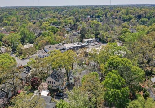 1071 High Point Dr, Atlanta GA  30306-3234 exterior