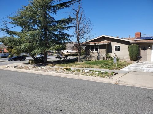 11687 California St, Yucaipa, CA 92399-2872