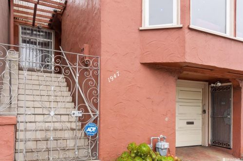 1947 19th Ave, San Francisco, CA 94116-1251