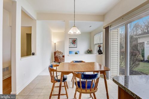 166 Copperfield Dr, Trenton NJ  08648-2583 exterior