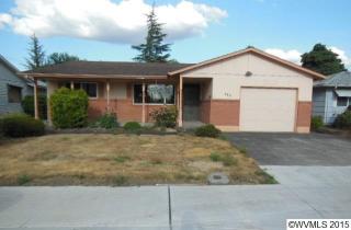 966 Oregon Way, Woodburn OR  97071-3010 exterior