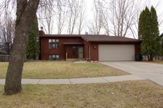 1807 Prairie Ln, Fargo, ND 58103-4743