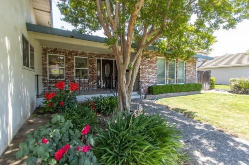 1900 Carleton Dr, Turlock, CA 95382-2113