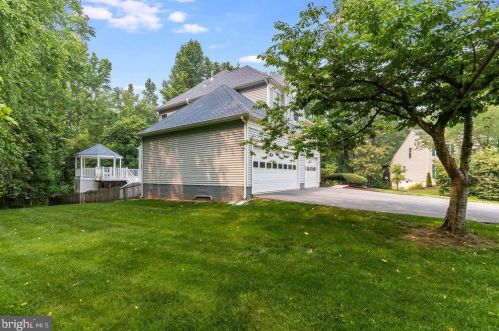 3929 Lynnhaven Ln, Fredericksburg, VA 22408-9594