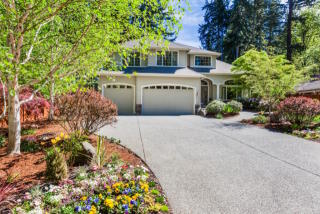 4220 160th Ave, Bellevue, WA 98006-4540