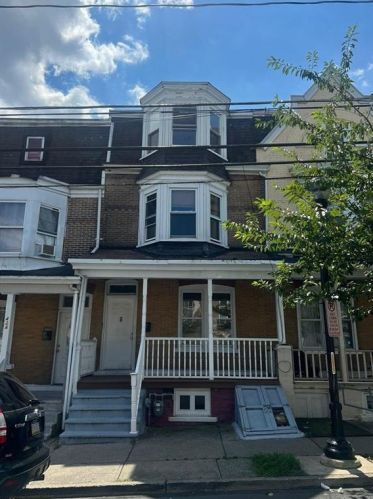416 Turner St, Allentown, PA 18102-3427