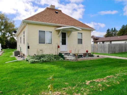 214 2nd St, Page, ND 58064-4120