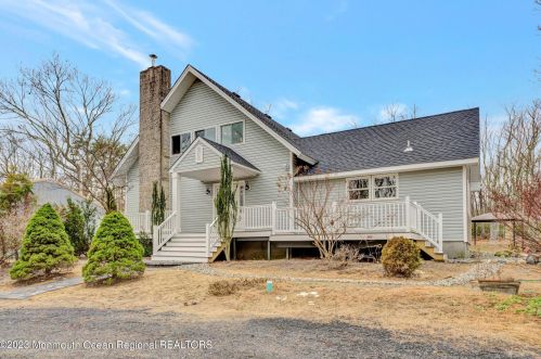 336 Lakewood Rd, Plumsted Township, NJ 08533-2111