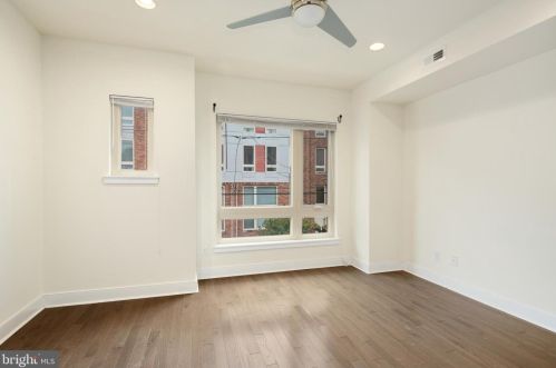 1315 20 St, Philadelphia PA 19146-4303 exterior