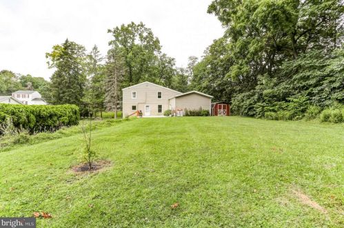 803 Wilhelm Rd, Harrisburg, PA 17111-2106
