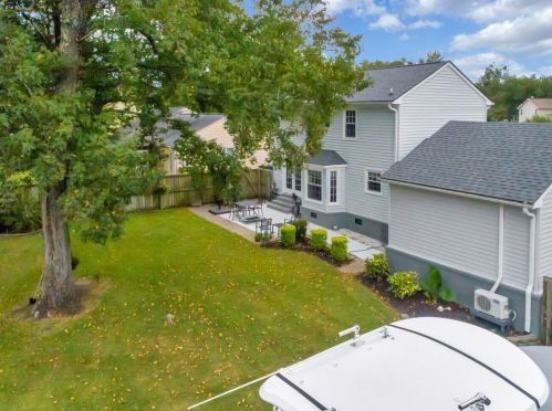 1100 Rosemead Rd, Mount Pleasant, SC 29464-3708