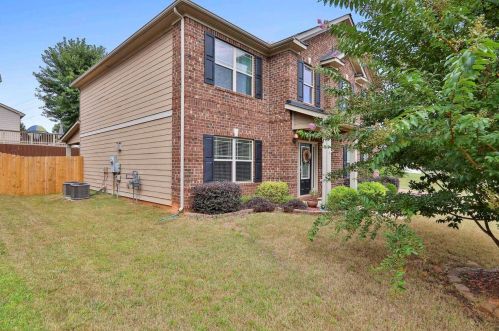 35 Torero Trl, Newnan, GA 30263-1291
