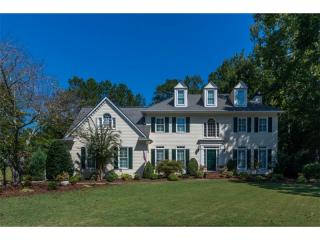 4442 Derwent Dr, Roswell, GA 30075-1986
