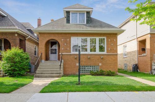 6649 Hayes Ave, Chicago, IL 60631-1707