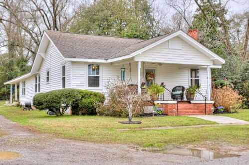 704 Burke St, Sardis, GA 30456-2020