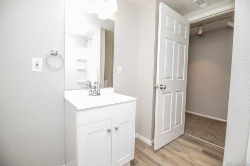 18202 Nassau Dr, Denver CO 80013-3346 exterior