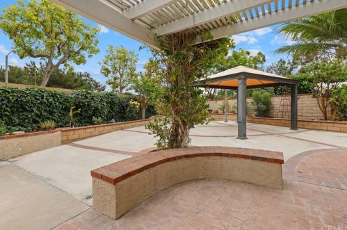 2 Wadsworth, Irvine CA  92620-3722 exterior