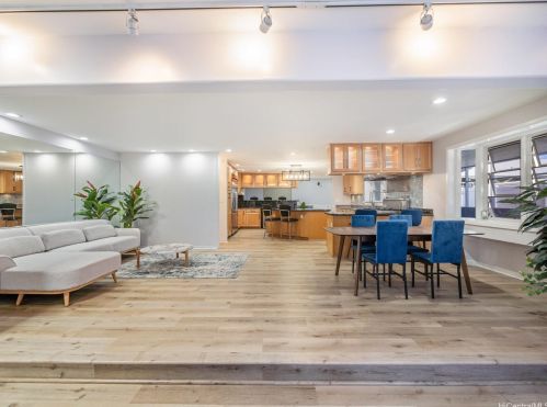 3504A-1 Wela St, Honolulu HI  96815-4380 exterior