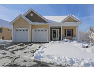 13 Whispering Oaks Rd, Pelham, NH 03076-4412