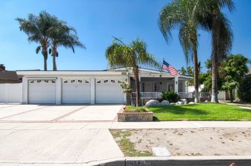 513 Royal St, Anaheim, CA 92806-3235