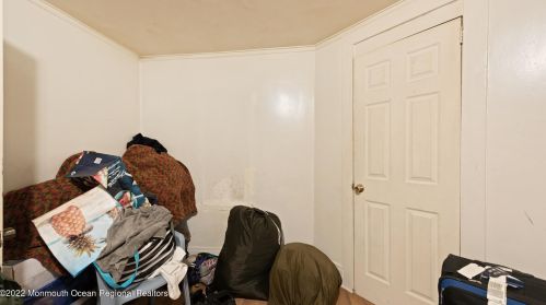 1512 Summerfield Ave, Tinton Falls NJ 07712-6918 exterior