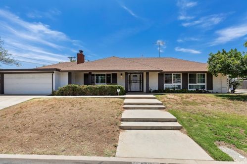 20101 Camino Del Sol, Riverside CA  92508-2423 exterior