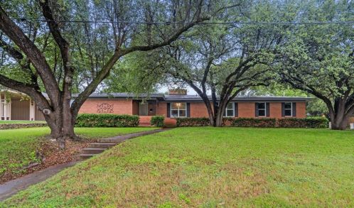 6525 Calmont Ave, Fort Worth, TX 76116-4319