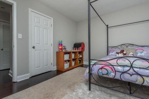 1523 Harvest Ln, Atlanta GA  30317-3018 exterior