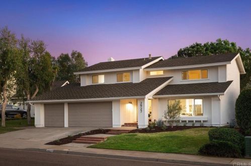 2927 Levante St, Carlsbad, CA 92009-8226