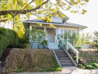4504 Congress Ave, Portland, OR 97217-3030