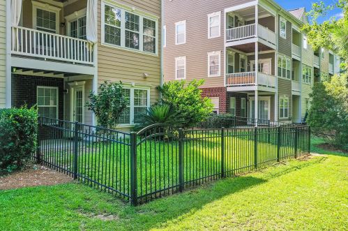 3520 Claremont St, Mount Pleasant SC  29466-9347 exterior