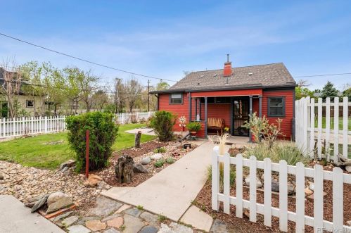 7525 61st Ave, Arvada CO  80003-5315 exterior