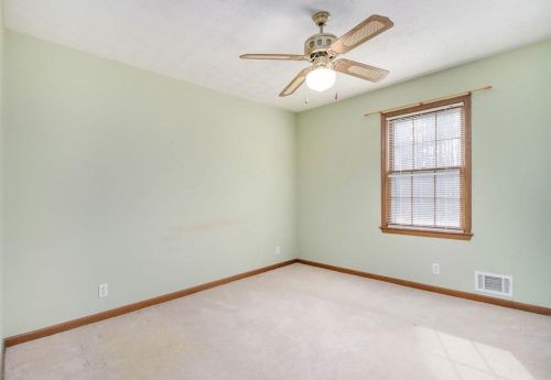 89 Fair Oaks Dr, Conyers GA  30094-3261 exterior
