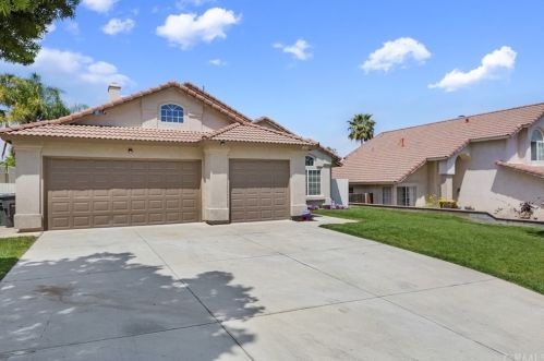 8587 Yarrow Ln, Riverside CA  92508-2971 exterior