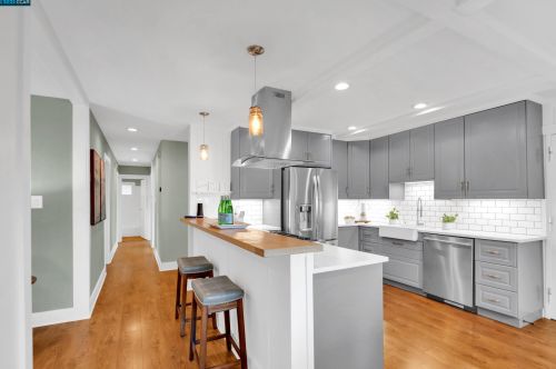3676 Vancouver Way, Concord CA  94520-1436 exterior