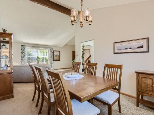 18191 Crestridge Dr, Aurora CO 80015-2667 exterior