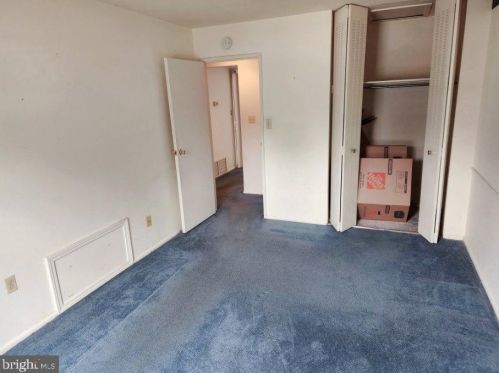 50 Valleybrook Dr, Lancaster PA  17601-4612 exterior