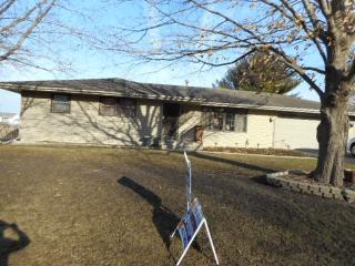 604 Goodling St, Winnebago, IL 61088-9720
