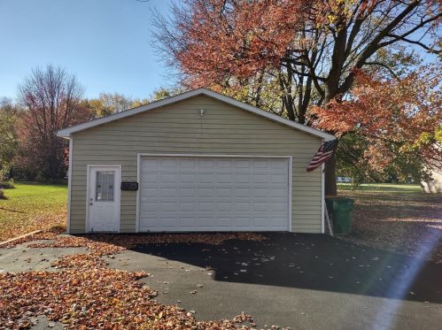 124 Division St, Braidwood, IL 60408-1401