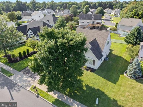 155 Billows Dr, Mount Royal, NJ 08061-1057