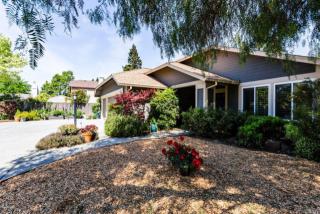 130 Hawk Ct, Vacaville, CA 95687-7282