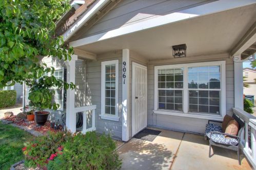9061 Westpark Dr, Elk Grove, CA 95624-1308