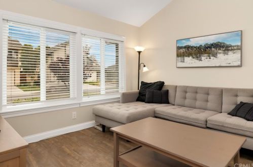 21441 Kirkwall Ln, El Toro, CA 92630-8005